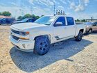 2017 Chevrolet Silverado K1500 Lt White vin: 3GCUKREC8HG497437