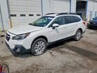 2019 Subaru Outback 2.5i Premium White vin: 4S4BSAFC2K3364900