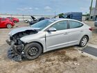2019 Hyundai Elantra Se Silver vin: 5NPD74LF1KH432459