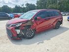 2021 Toyota Sienna Le Бордовый vin: 5TDKRKEC0MS038084