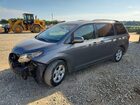 2017 Toyota Sienna Le Серый vin: 5TDKZ3DC5HS796788