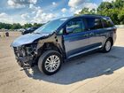 2017 Toyota Sienna Xle 8-passenger Blue vin: 5TDYZ3DC0HS821994