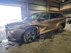 2018 Toyota Highlander Le Tan vin: 5TDZARFH8JS037852