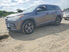 2018 Toyota Highlander Le Plus Gray vin: 5TDZZRFH0JS247001