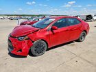 2018 Toyota Corolla Le Красный vin: 5YFBURHE2JP754347