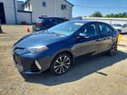 2018 Toyota Corolla Se Blue vin: 5YFBURHEXJP803438