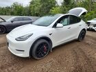 2022 Tesla Model Y White vin: 7SAYGAEE2NF359547
