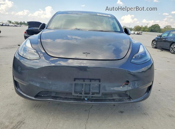 2024 TESLA MODEL  Y