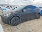 2022 Tesla Model Y Gray vin: 7SAYGDEE3NF348039