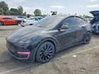 2024 Tesla Model Y Black vin: 7SAYGDEF8RF077770