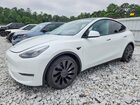 2025 Tesla Model Y Белый vin: 7SAYGDEF9SA343168