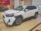 2020 Toyota Rav4 Xle Premium White vin: JTMA1RFV3LD525429