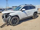 2024 Toyota Rav4 Xle Premium White vin: JTMB6RFV2RD569016
