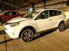 2018 Toyota Rav4 Le White vin: JTMZFREV1JJ197237