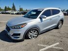 2019 Hyundai Tucson Value Серебряный vin: KM8J33A44KU014019