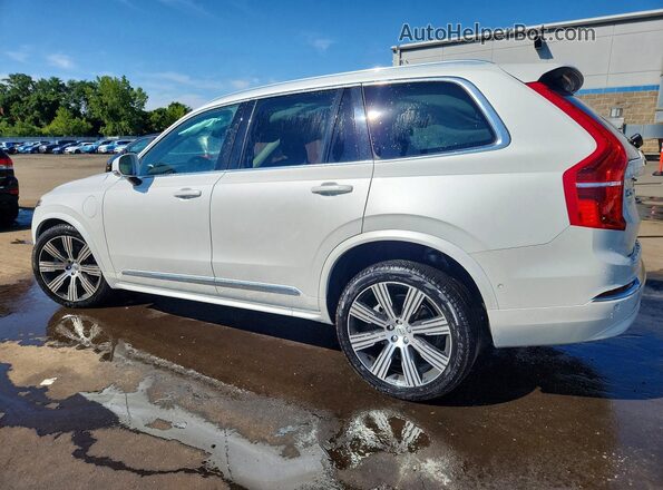2023 VOLVO XC90 PLUS