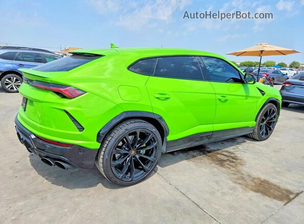 2022 LAMBORGHINI URUS