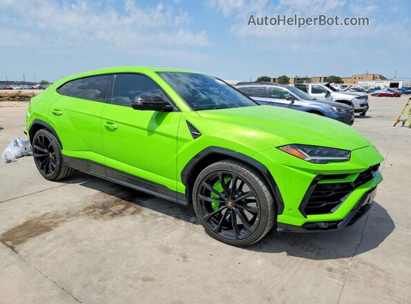 2022 LAMBORGHINI URUS